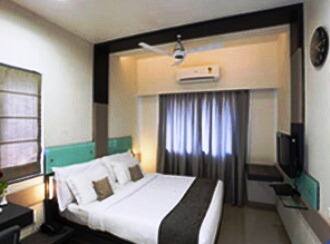 Skylark Business Hotel, Kolhapur 3